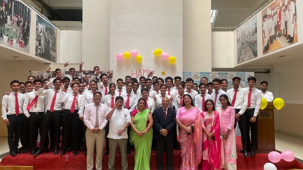 RIG Institute of Hospitality and Management Greater Noida Teacher's Day photo 9